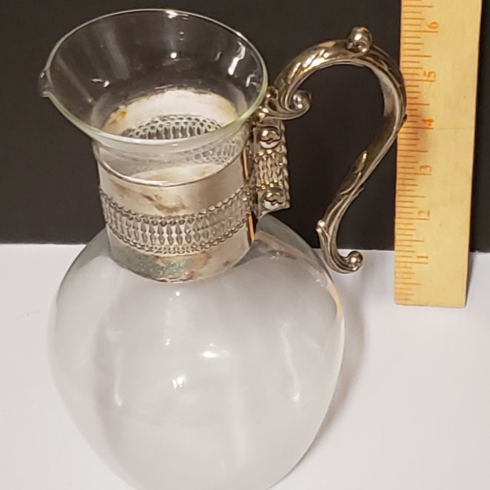 Used in great condition plated handle read please